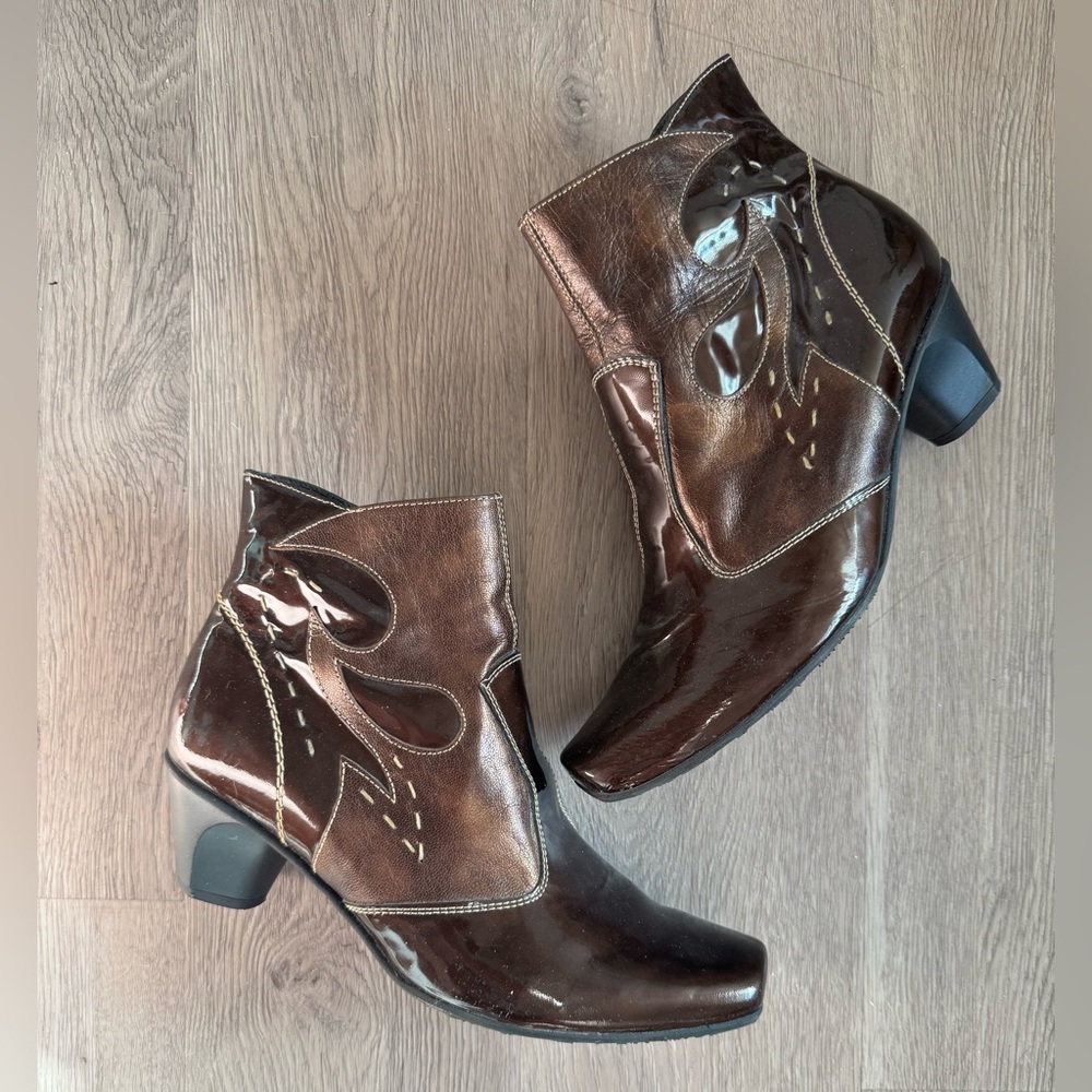 Un Tour En Ville Western Cowboy Style Brown Leather Boots